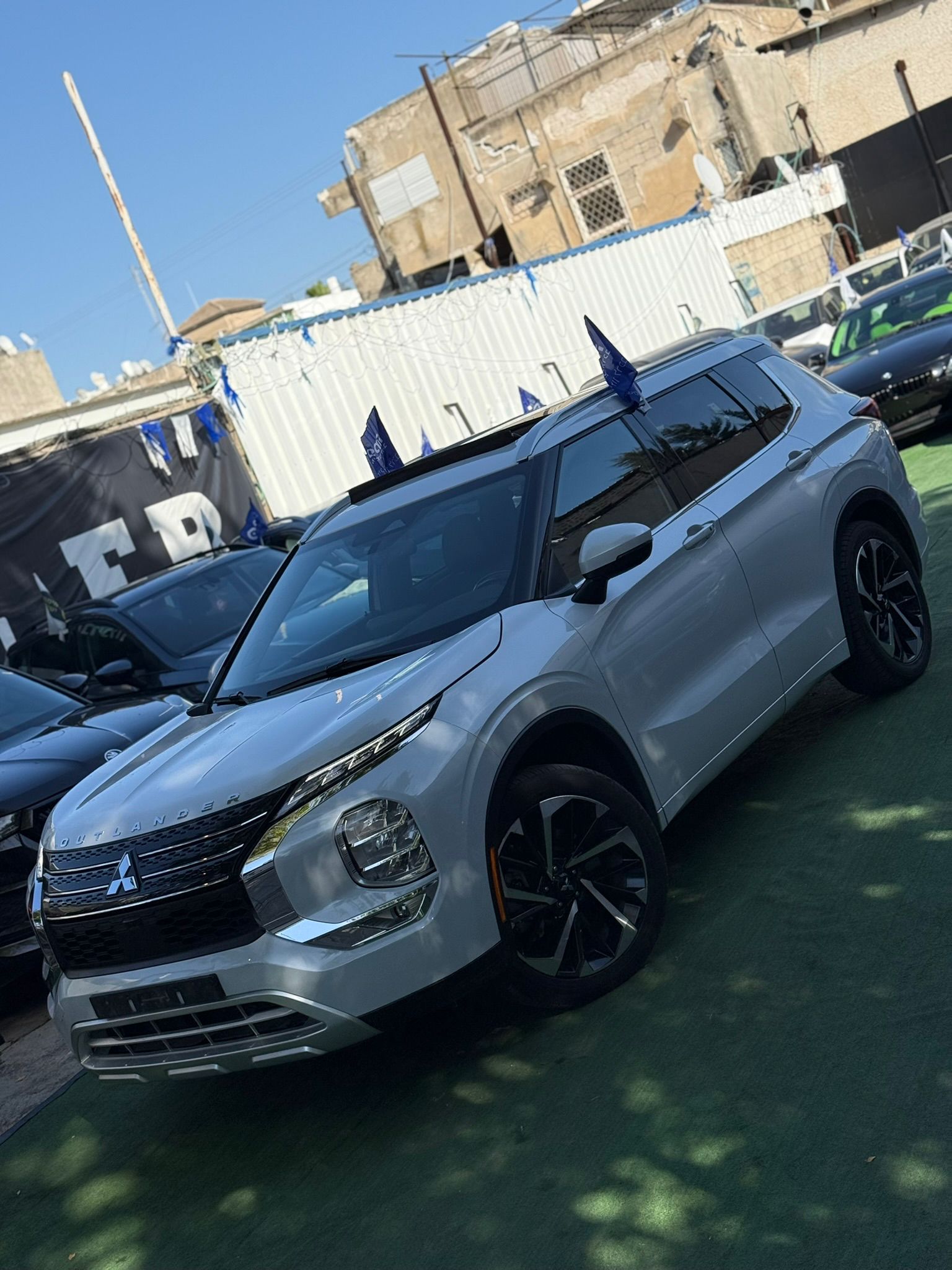 Mitsubishi Outlander 2022 - תמונה 1